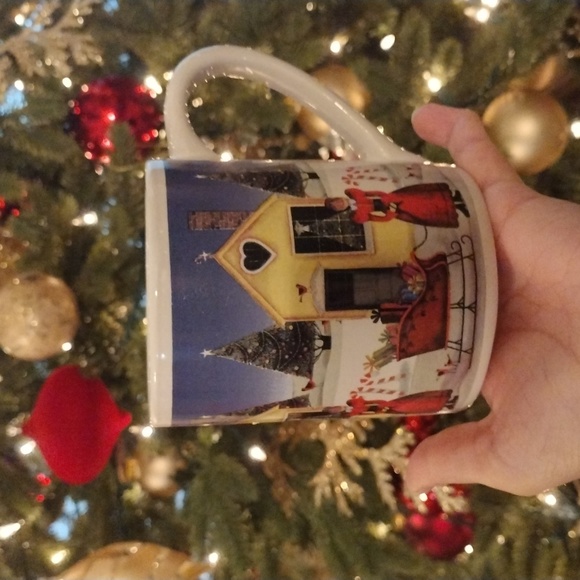 Vintage Christmas Mug - Picture 2 of 6